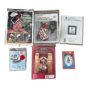 NEW VTG Christmas Cross Stitch & Needlepoint Kits Lot of 6 Door Hanger Ornament